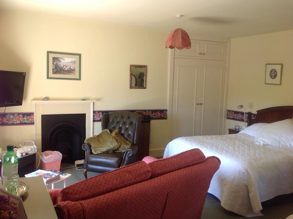 Seaborough Manor Farmhouse Bed & Breakfast Beaminster Oda fotoğraf